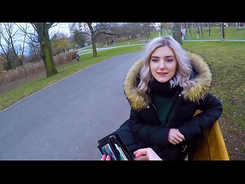 ❤️ Slikt het hete sperma van een vreemde voor geld - blowjob in het park door Eva Elfie Super porn at nl.markettass.ru